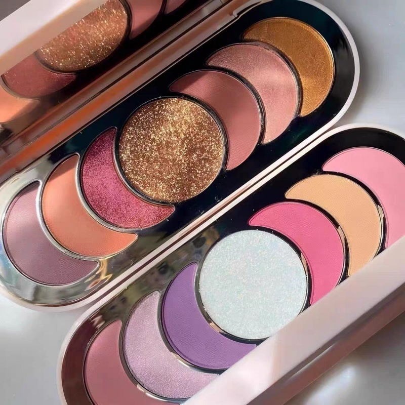 Palette de fards à paupières l - Rare Beauty Makeup Kit avis et prix